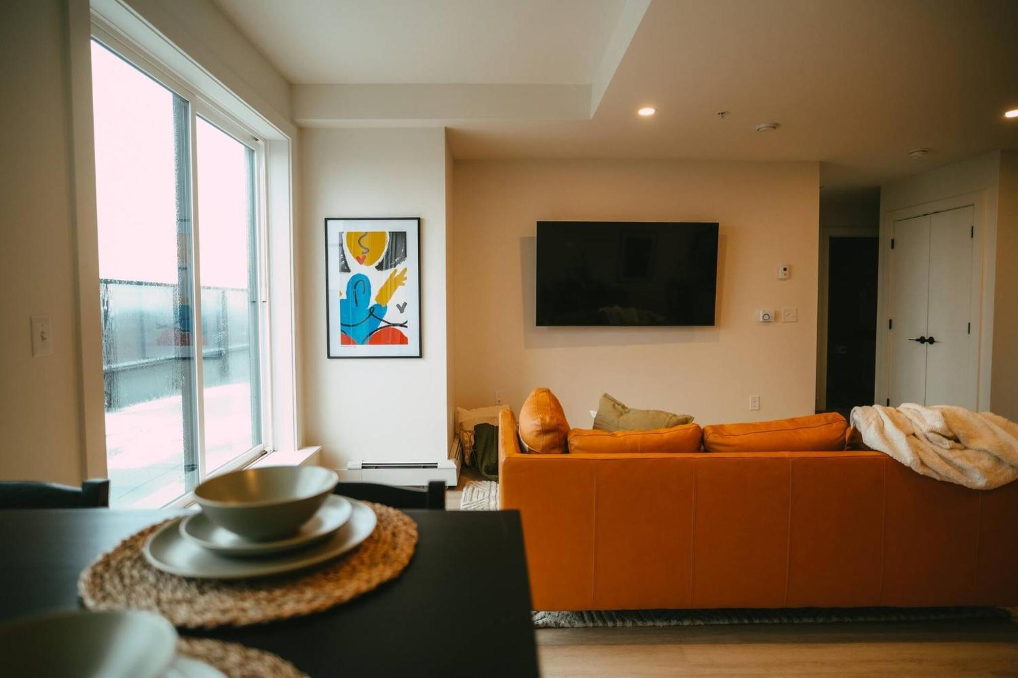 Chic Cozy Retreat - 2Br - Stunning North End Views Apartment Halifax Exterior photo