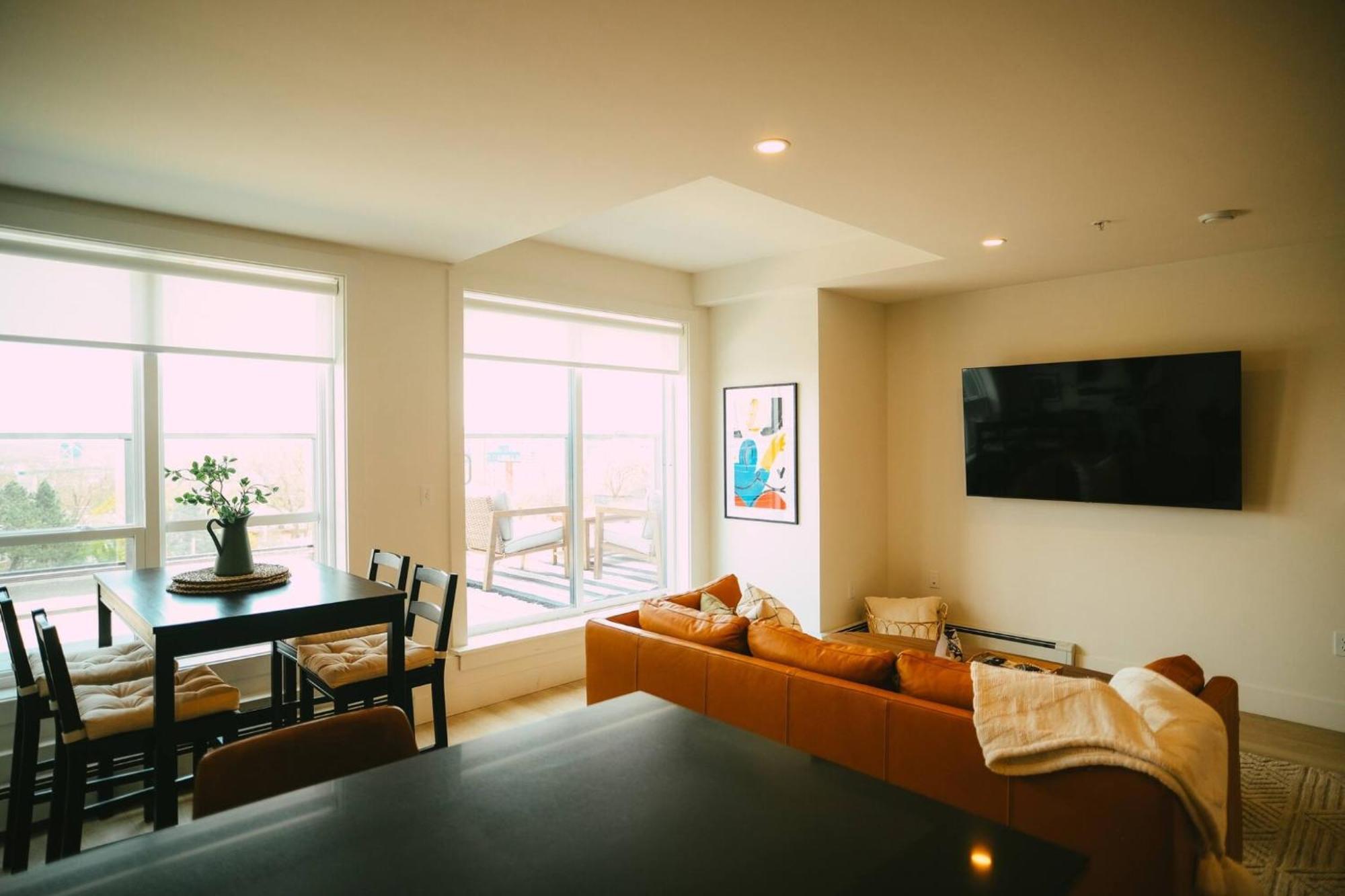 Chic Cozy Retreat - 2Br - Stunning North End Views Apartment Halifax Exterior photo